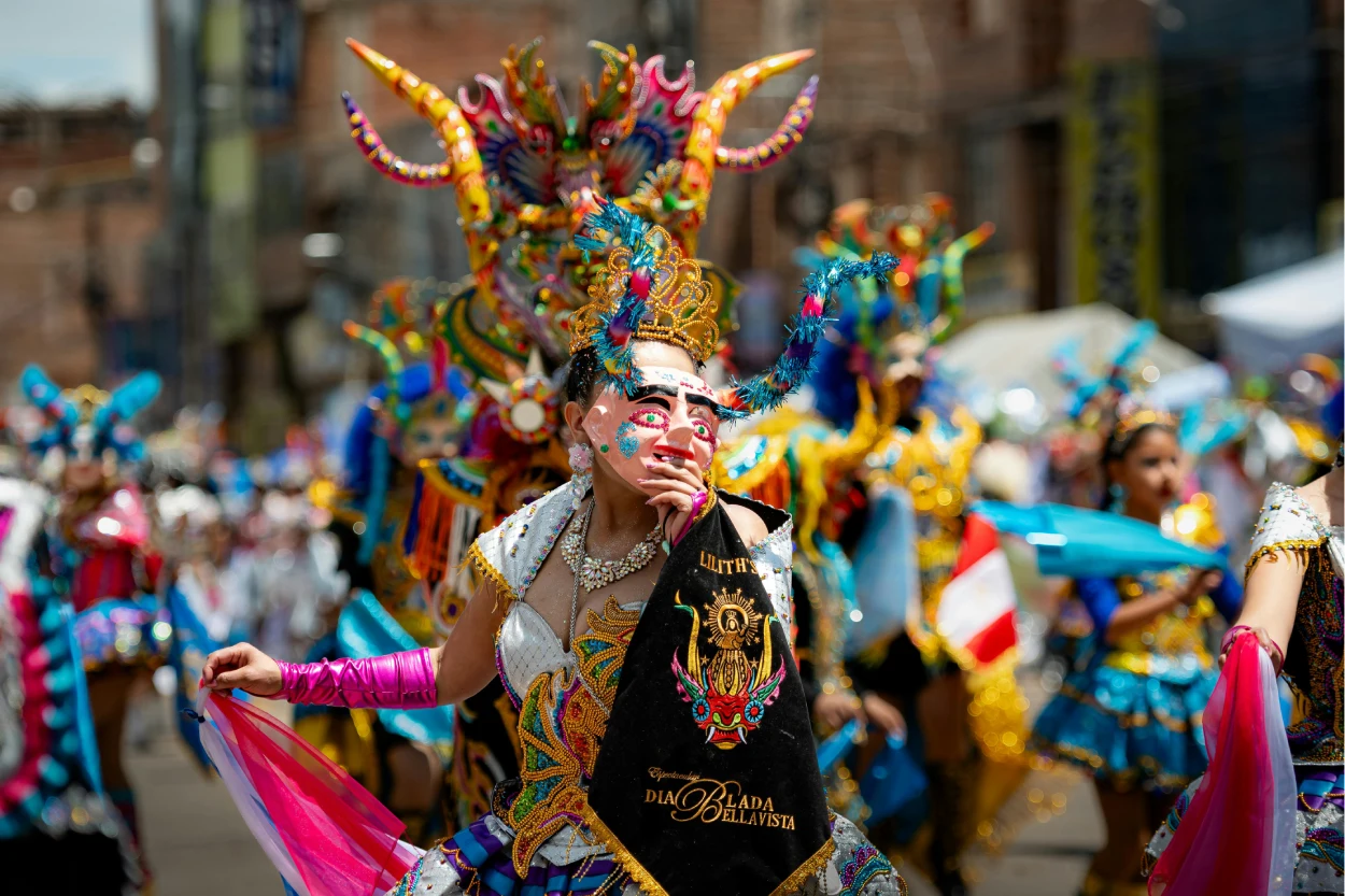 Tours-gallery-Puno-Fests-1250x833